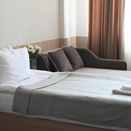 612км Hotel *