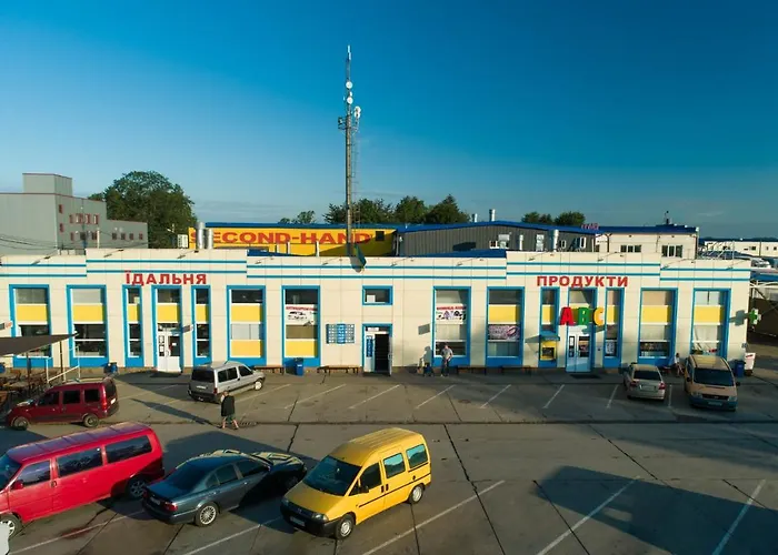 612км 酒店